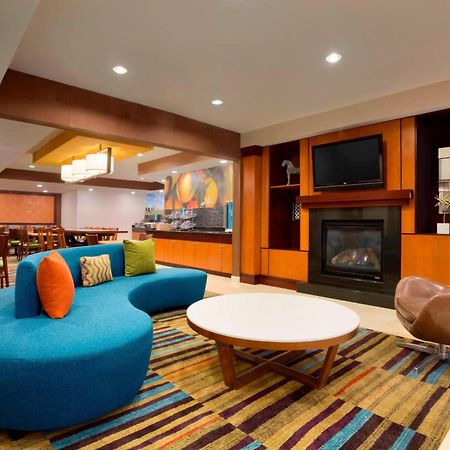 Fairfield Inn & Suites Fort Worth University Drive Exterior foto