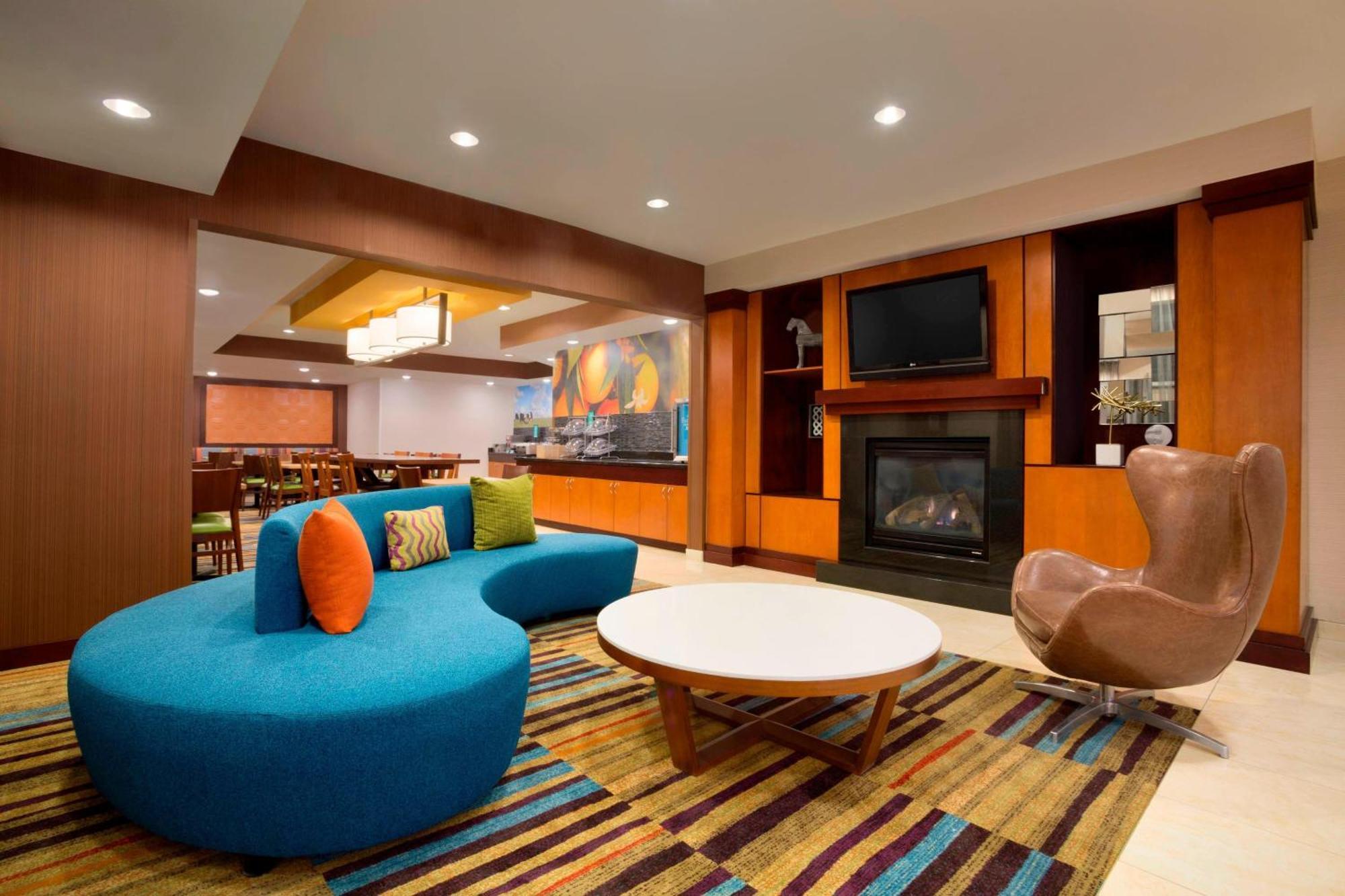 Fairfield Inn & Suites Fort Worth University Drive Exterior foto