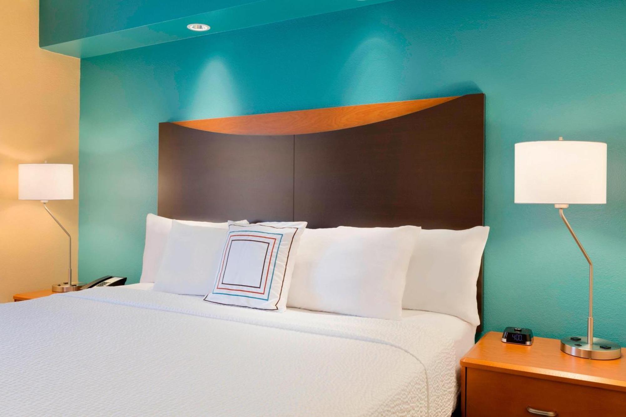Fairfield Inn & Suites Fort Worth University Drive Exterior foto