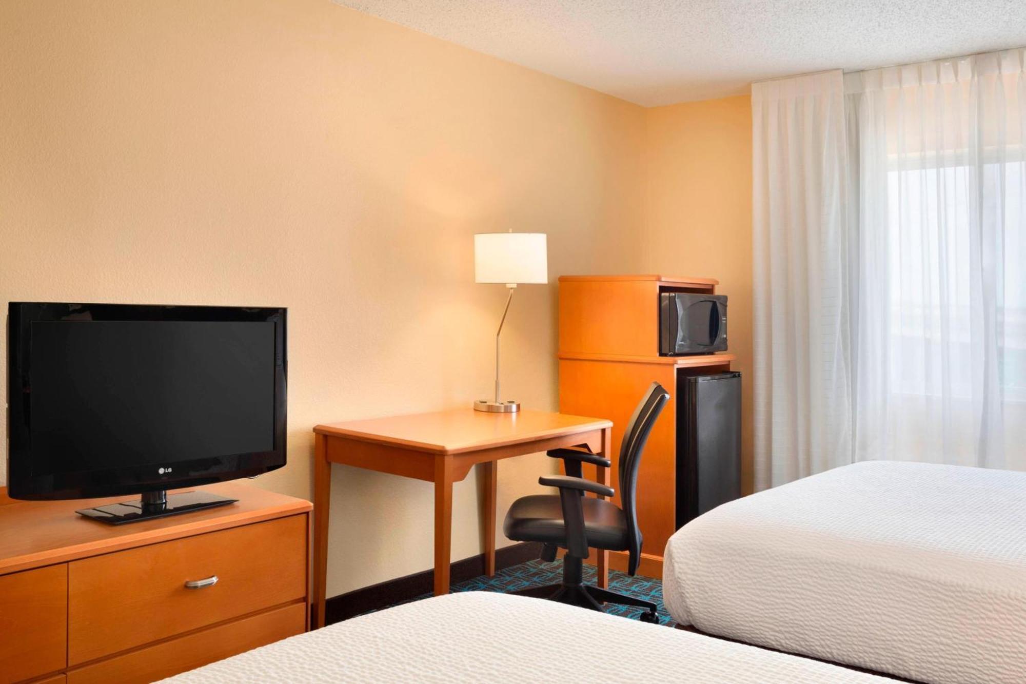 Fairfield Inn & Suites Fort Worth University Drive Exterior foto