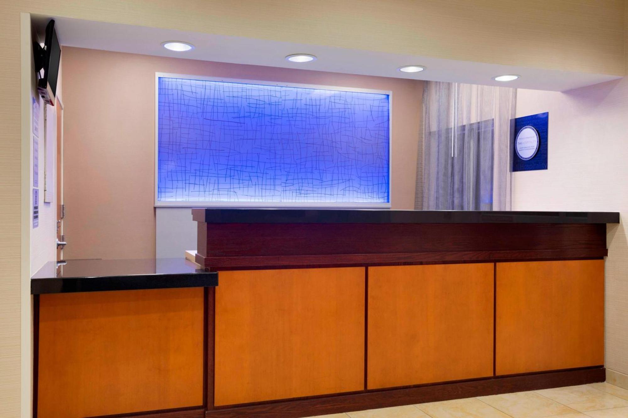 Fairfield Inn & Suites Fort Worth University Drive Exterior foto
