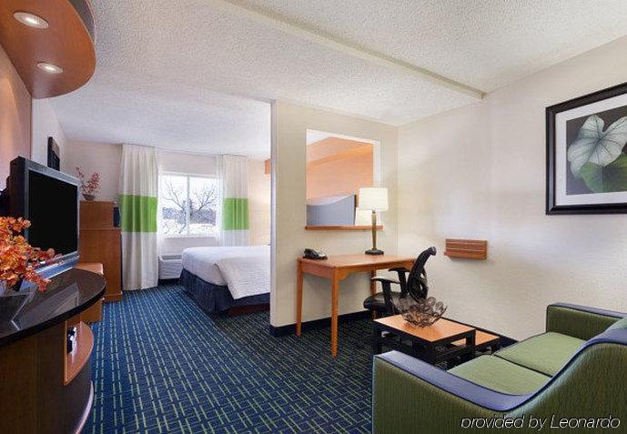 Fairfield Inn & Suites Fort Worth University Drive Exterior foto