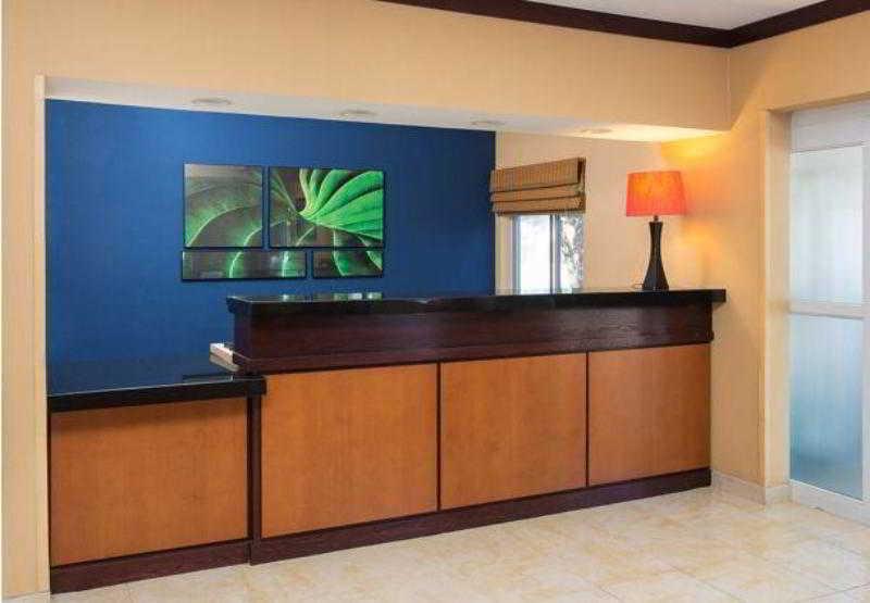 Fairfield Inn & Suites Fort Worth University Drive Exterior foto